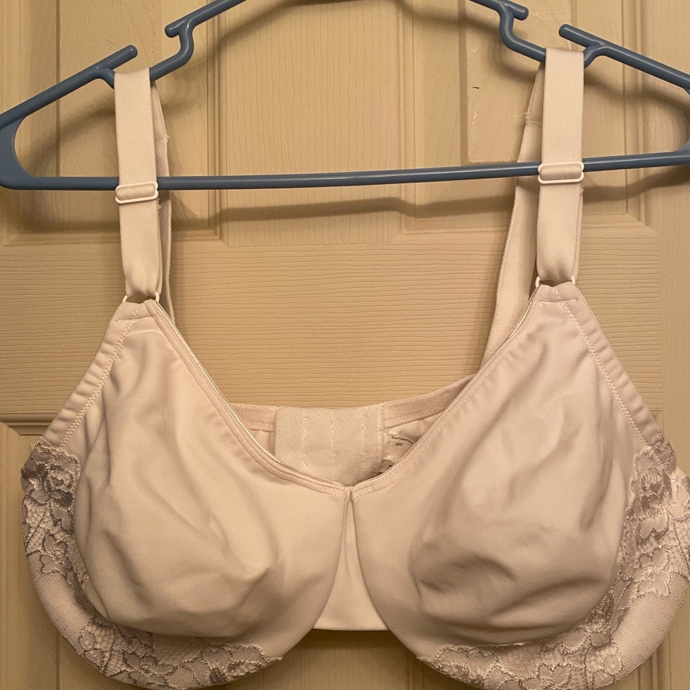 Olga unlined underwire bra 40D style #5001